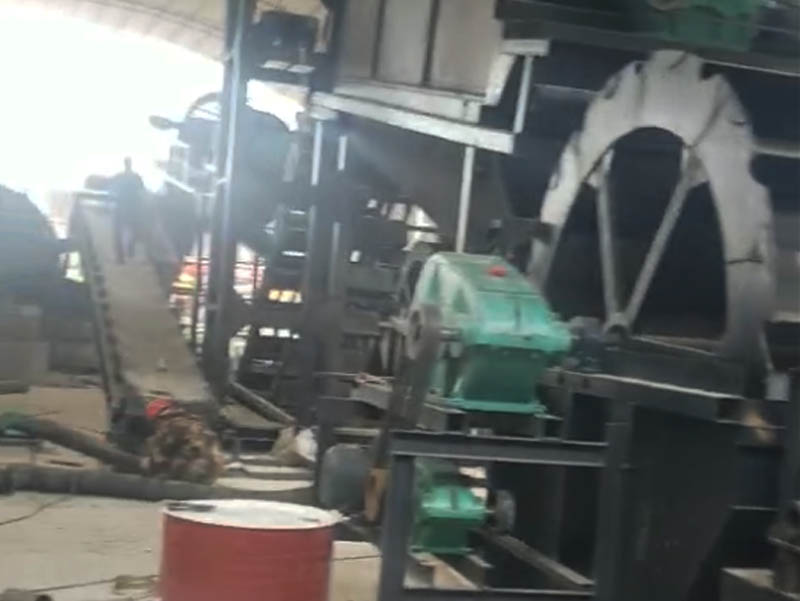 球磨機制砂生產(chǎn)線 球磨機制砂生產(chǎn)線