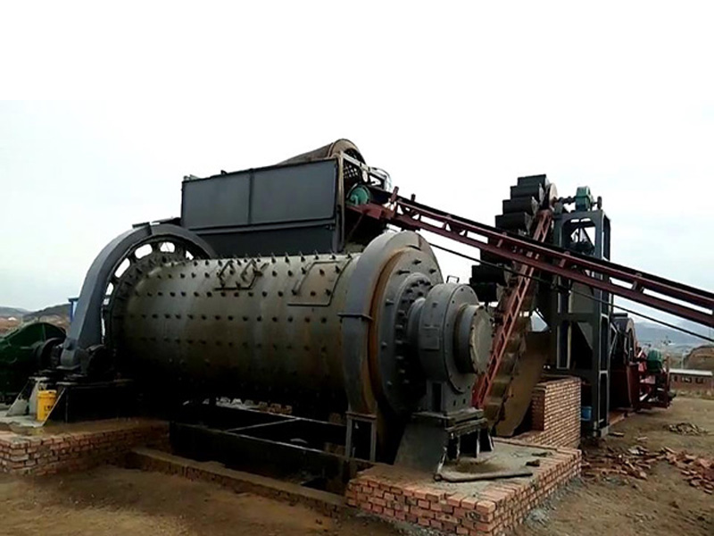 改裝球磨制砂機(jī) 改裝球磨制砂機(jī)